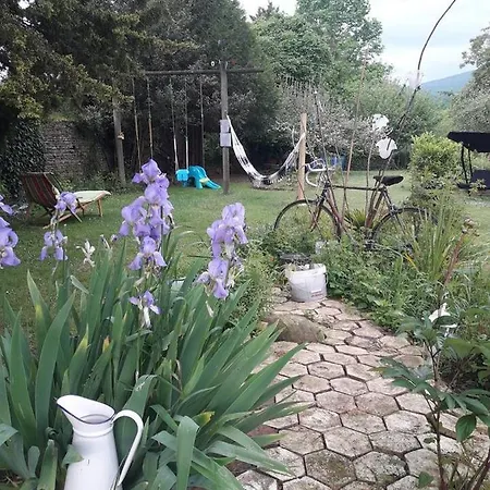 Holiday home Fee Maison With *