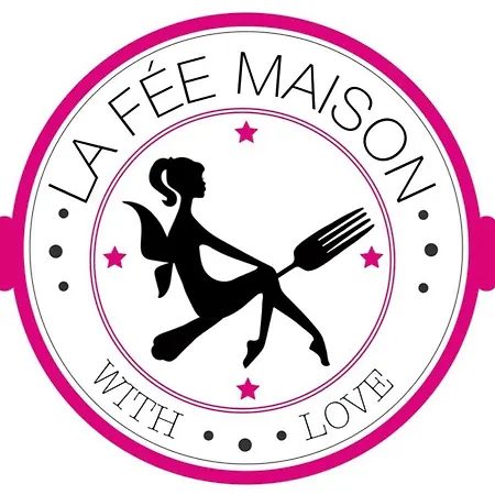 Holiday home Fee Maison With *